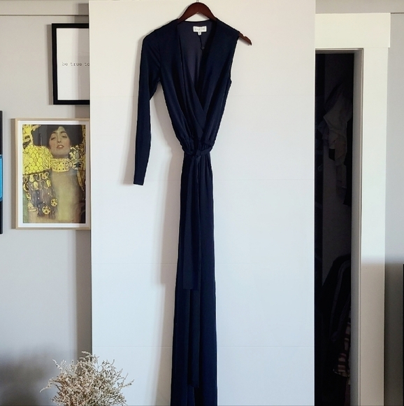 Halston Felix Matte Jersey Jumpsuit, Size 6, Navy, NWT - Picture 6 of 16